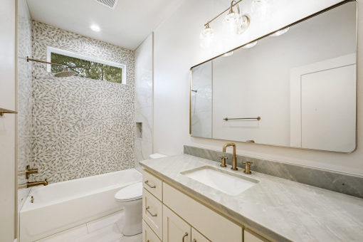 Modern Cottage in Briarcliff - SOLD
